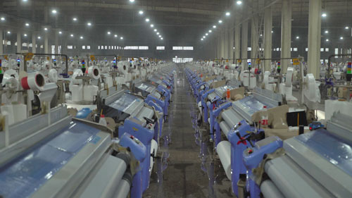 積極參展，推出全新機型JW82噴水織機